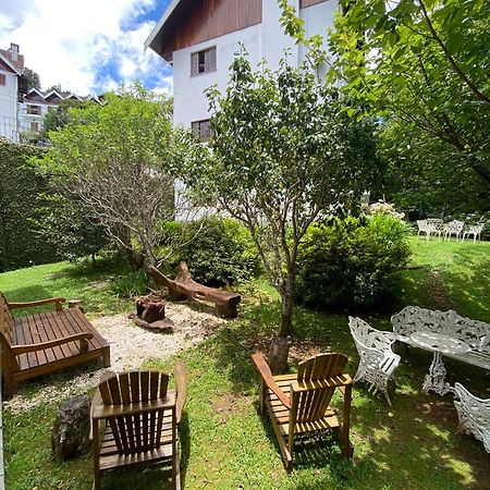 Apartamento Em Condominio Campos do Jordão エクステリア 写真