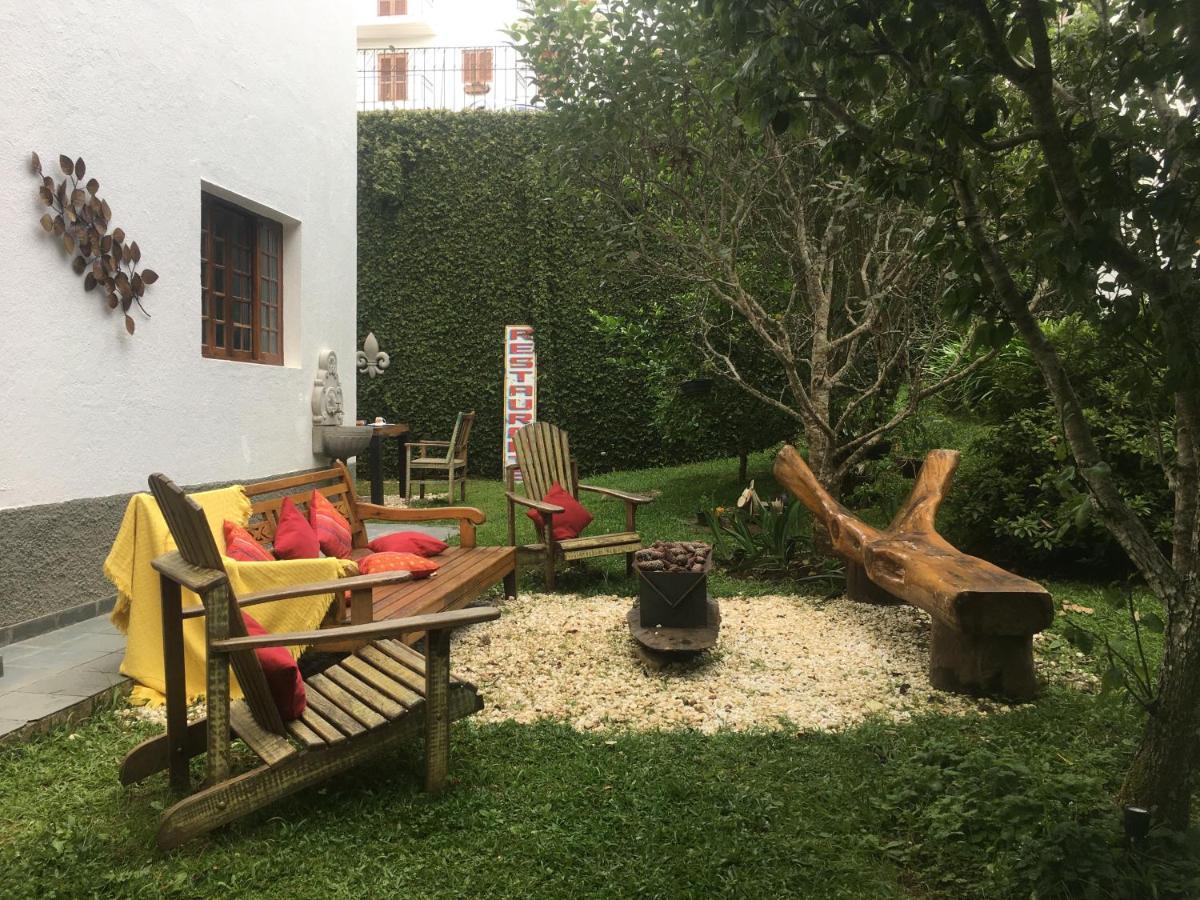 Apartamento Em Condominio Campos do Jordão エクステリア 写真